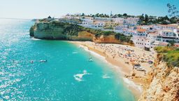 Hotels in Praia do Carvoeiro