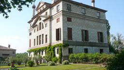Hotels in Mira