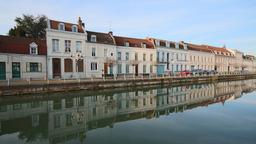 Hotels in Dowaai