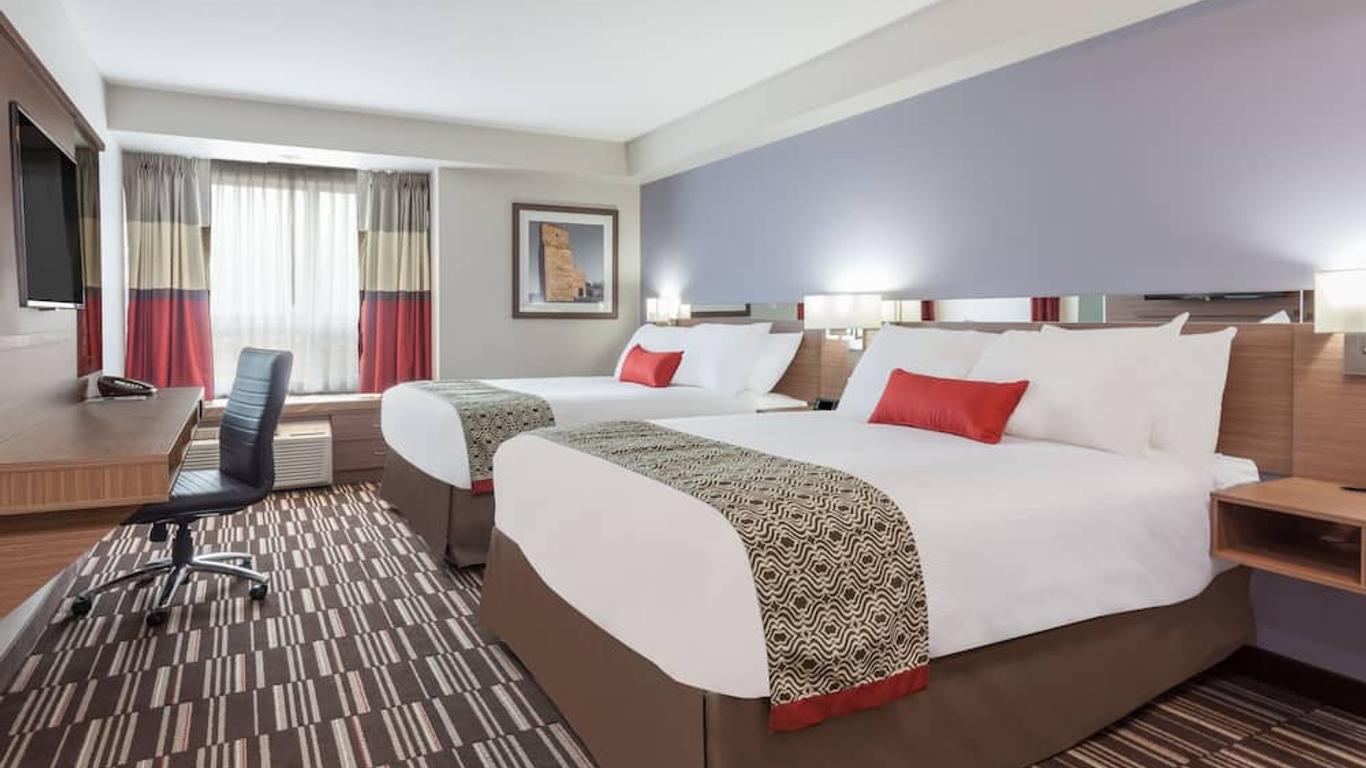 Microtel Inn & Suites by Wyndham Ladysmith Oyster Bay