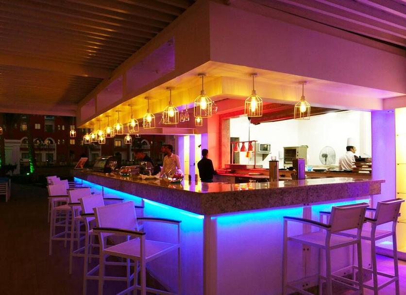 Bar Foto's