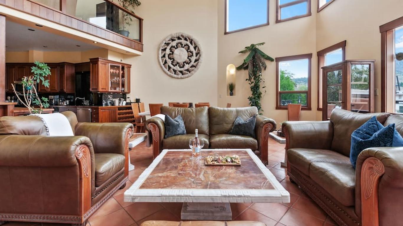 Casa Grande Inn & Suites