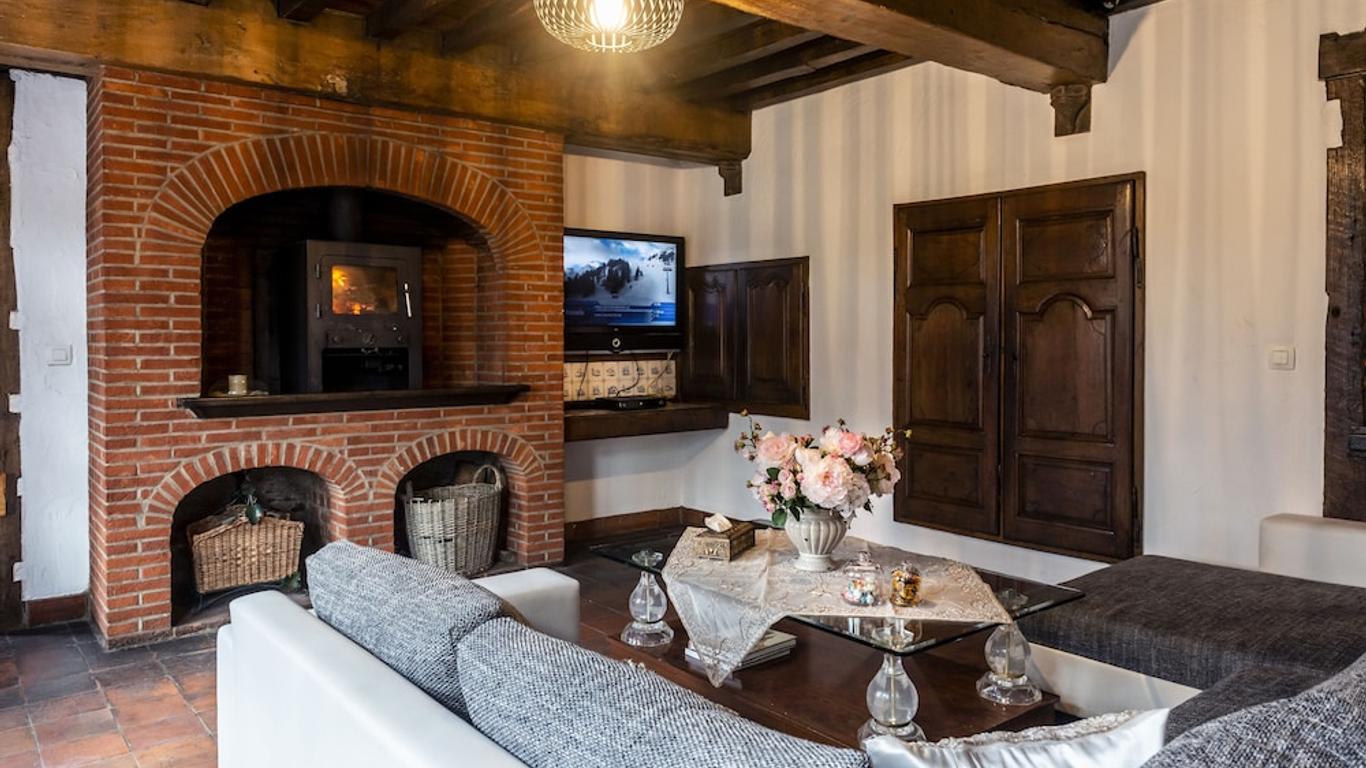 Rose House B&B