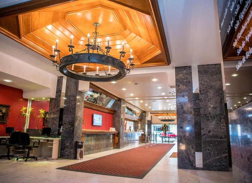 Lobby Foto's